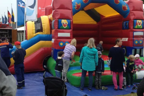 XL Feuerwehrstation mit Rutsche